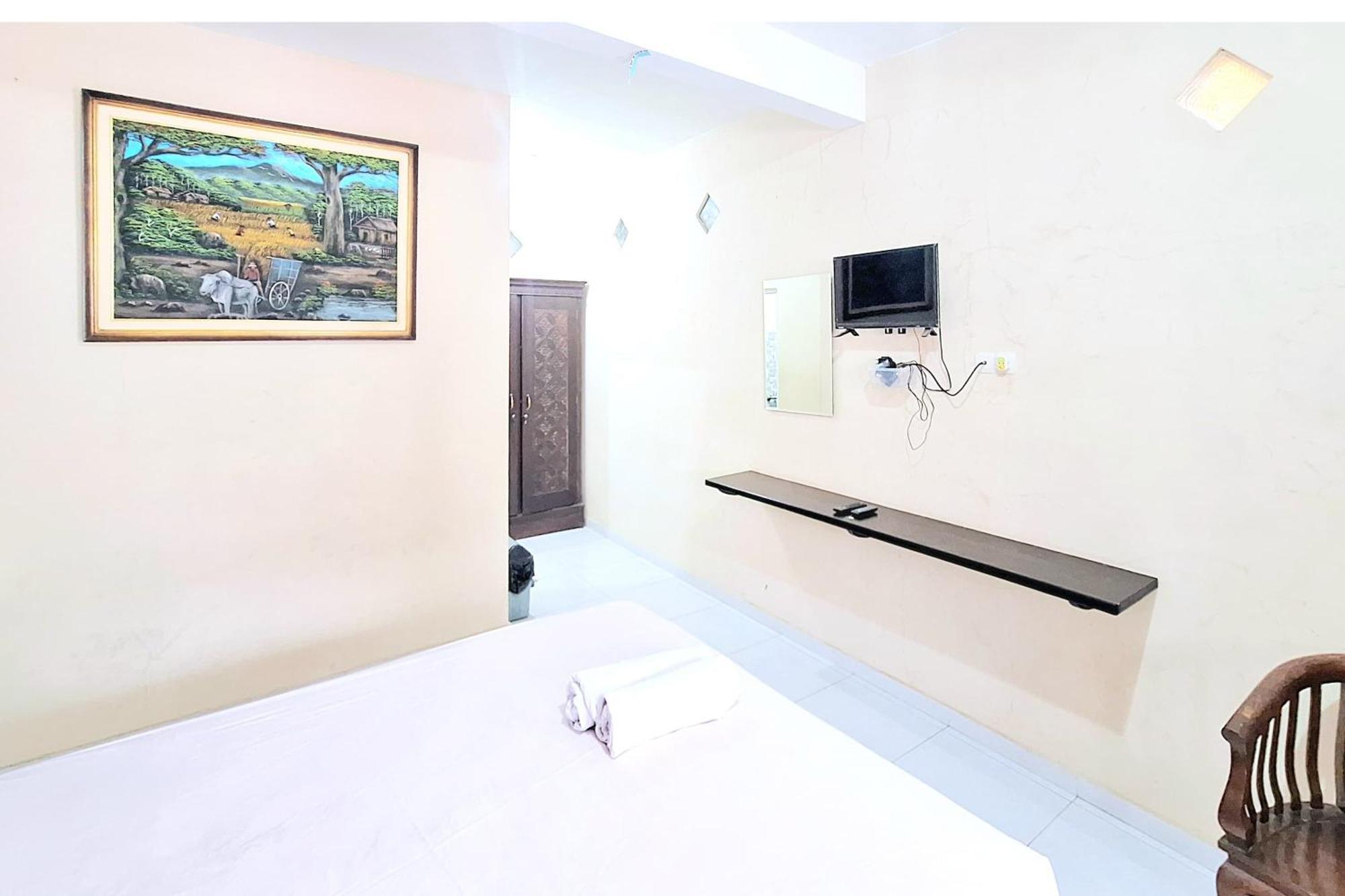 Villa Bukit Bunga Syariah Redpartner Pacet Mojokerto Экстерьер фото