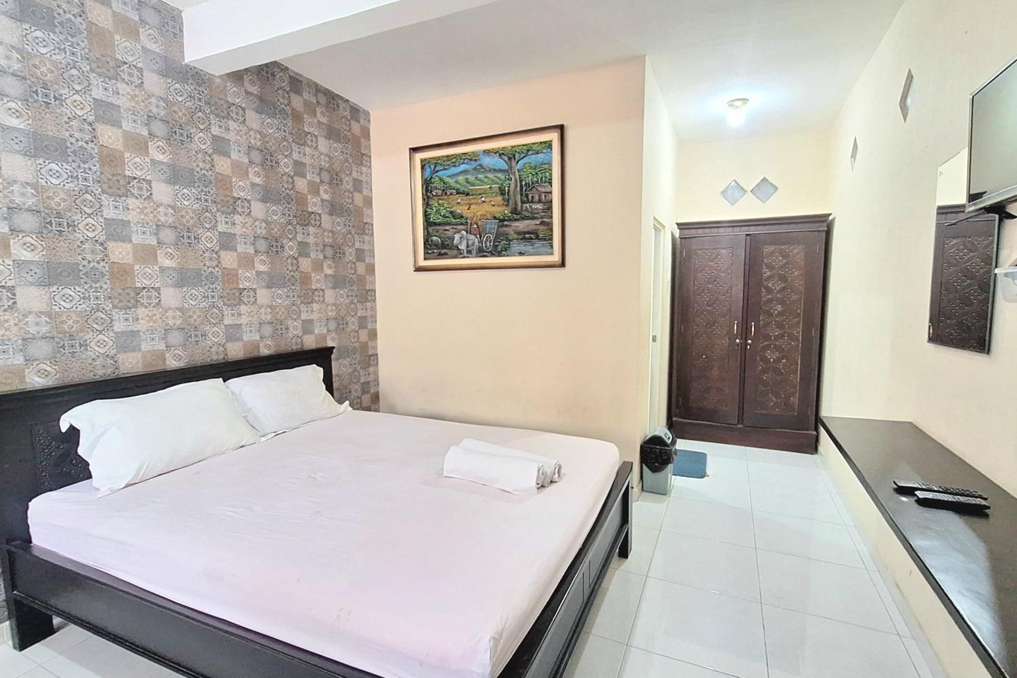 Villa Bukit Bunga Syariah Redpartner Pacet Mojokerto Экстерьер фото